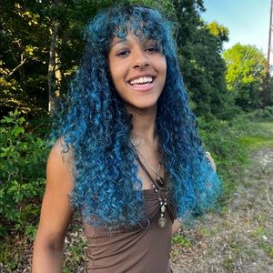 Meet your Posher, Jada